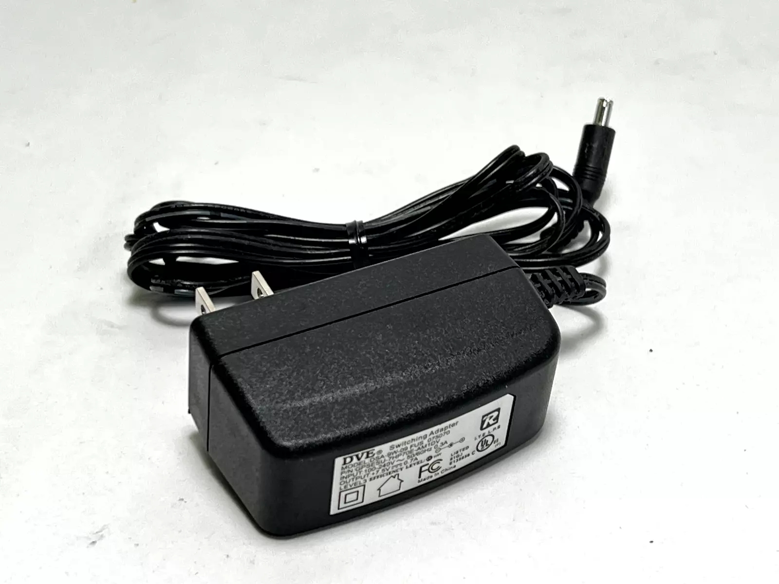 100% Brand New & High Quality DVE +7.5V 0.7A 5.25W Switching Adapter DSA-9W-09 FUS 07507 100% Brand New & High Quality DVE +7.5V 0.7A 5.25W Switching Adapter DSA-9W-09 FUS 07507